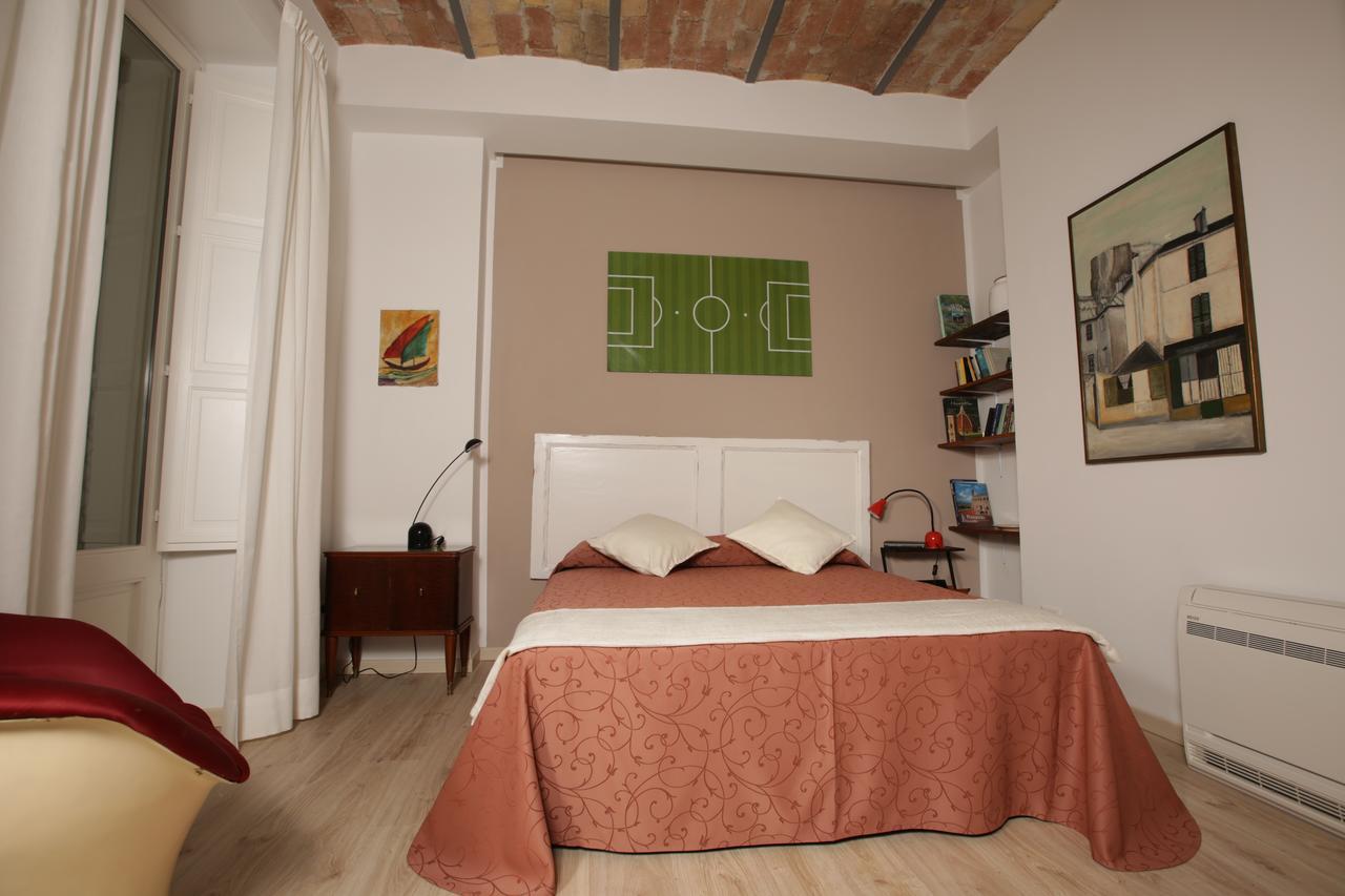 B&B Laurus Colosseo ローマ エクステリア 写真