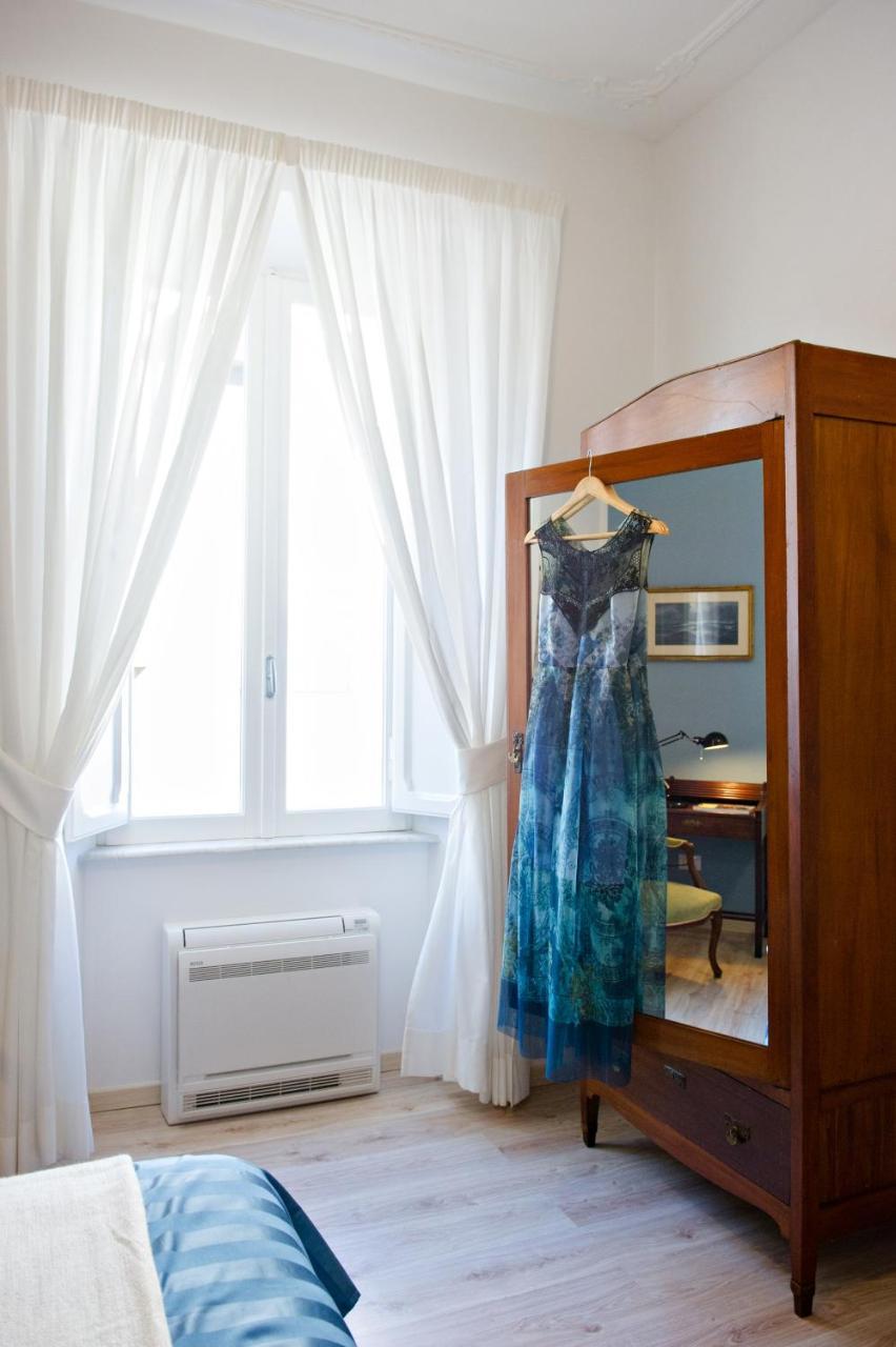 B&B Laurus Colosseo ローマ エクステリア 写真